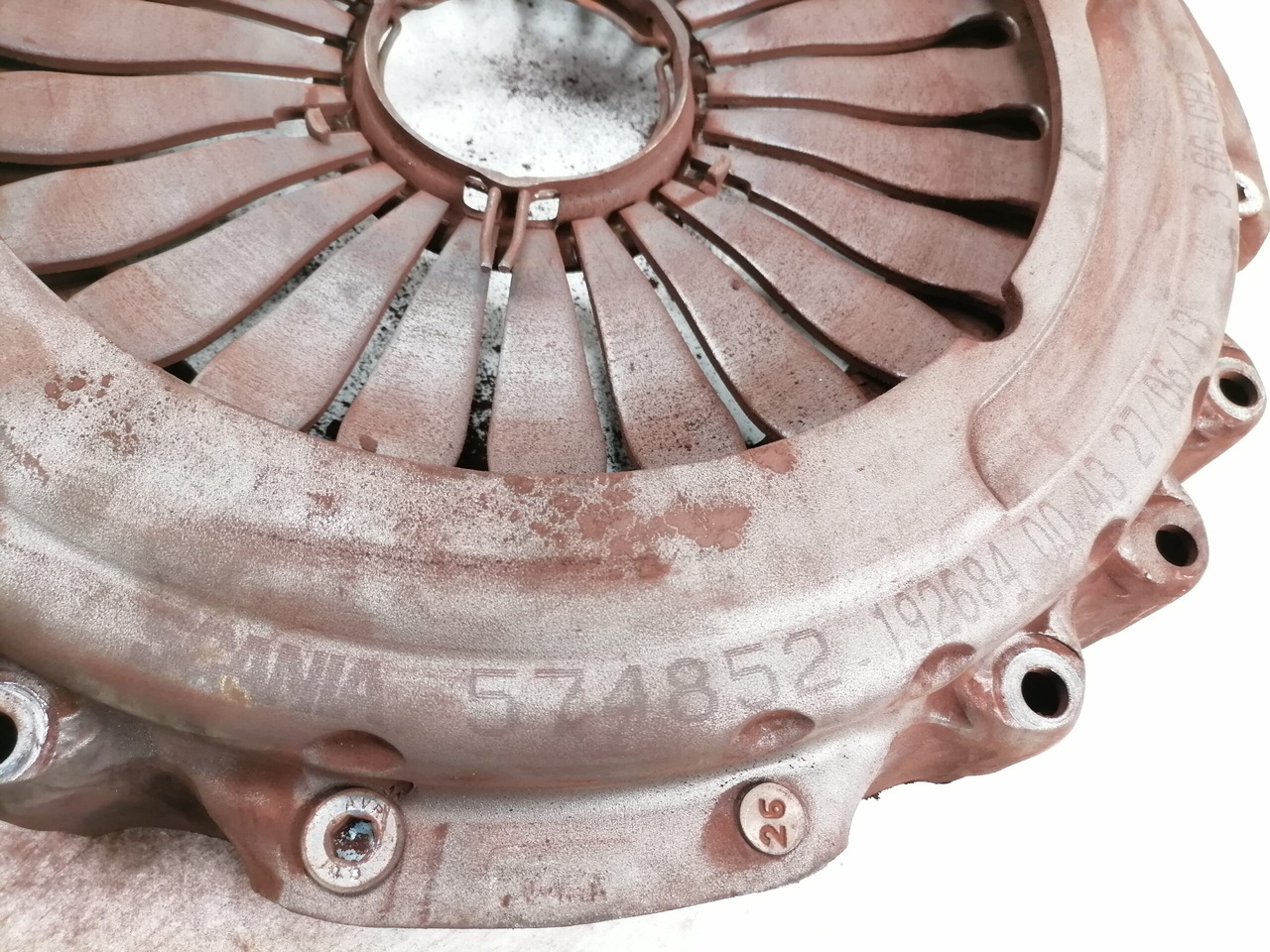 Scania Clutch cover 574852 - Сцепление и запчасти для Грузовиков: фото 4 Scania Clutch cover 574852 - Сцепление и запчасти для Грузовиков: фото 4