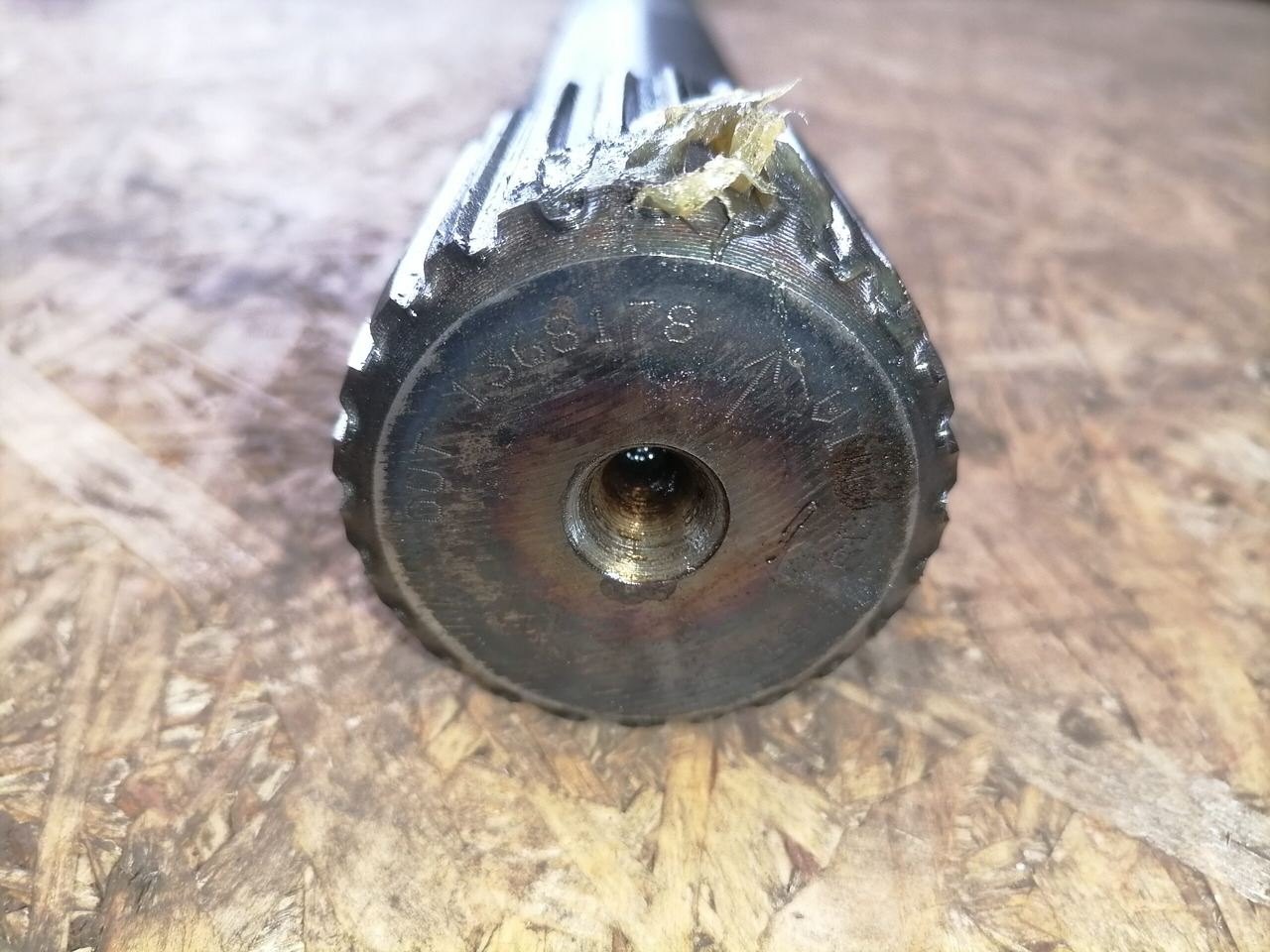 Scania Drive shaft 1368178 - Приводный вал для Грузовиков: фото 4 Scania Drive shaft 1368178 - Приводный вал для Грузовиков: фото 4