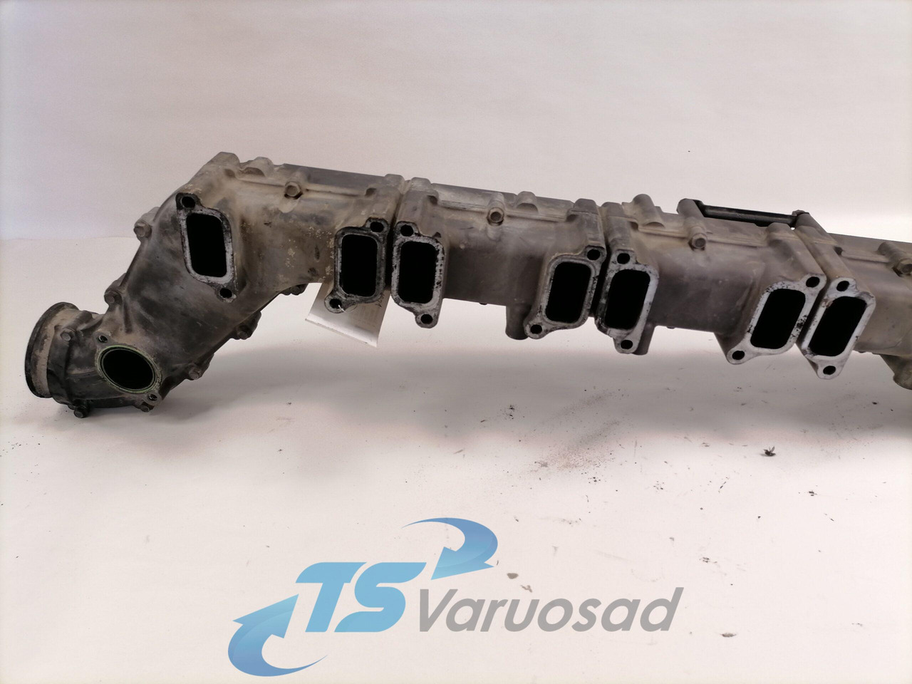 Scania Intake mainfold 1893329 - Впускной коллектор для Грузовиков: фото 2 Scania Intake mainfold 1893329 - Впускной коллектор для Грузовиков: фото 2