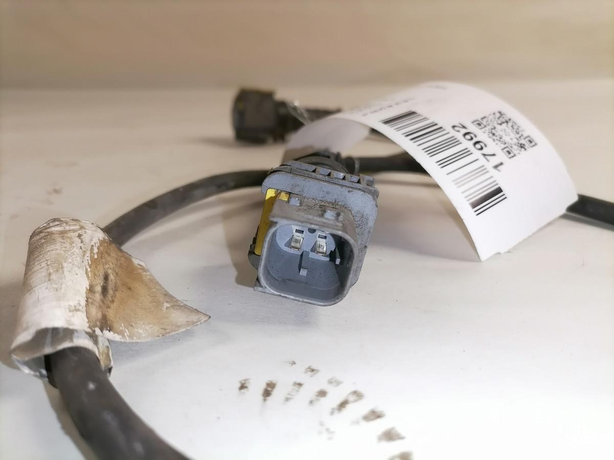 Scania Juhtmestik, AdBlue 2183132 - Топливная система для Грузовиков: фото 3 Scania Juhtmestik, AdBlue 2183132 - Топливная система для Грузовиков: фото 3