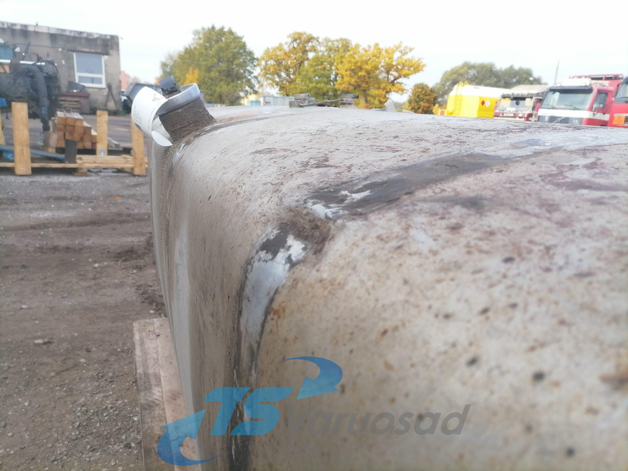 Scania Kütusepaak 700L 1517309 - Топливный бак для Грузовиков: фото 5 Scania Kütusepaak 700L 1517309 - Топливный бак для Грузовиков: фото 5