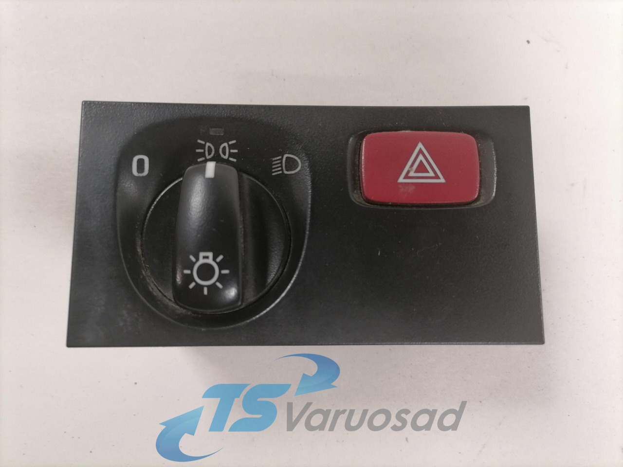 Scania Lüliti, esituled 1900317 - Кабина для Грузовиков: фото 1 Scania Lüliti, esituled 1900317 - Кабина для Грузовиков: фото 1