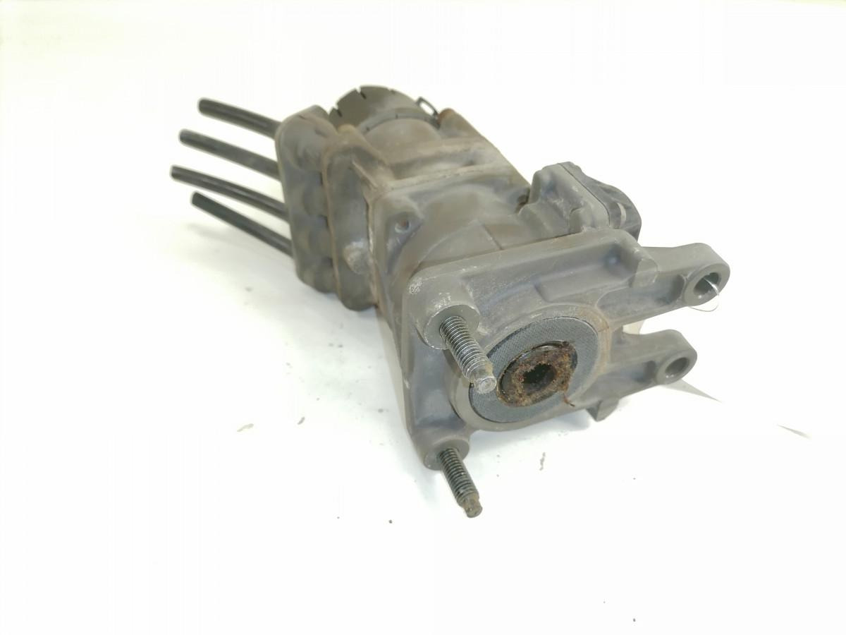 Volvo Brake pressure control K001894 - Тормозной клапан для Грузовиков: фото 1 Volvo Brake pressure control K001894 - Тормозной клапан для Грузовиков: фото 1