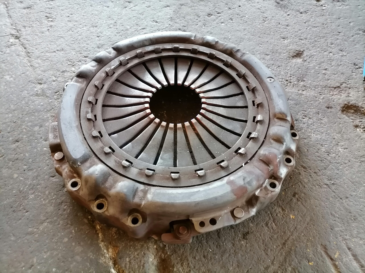 Volvo Clutch cover 20806454 - Сцепление и запчасти для Грузовиков: фото 2 Volvo Clutch cover 20806454 - Сцепление и запчасти для Грузовиков: фото 2