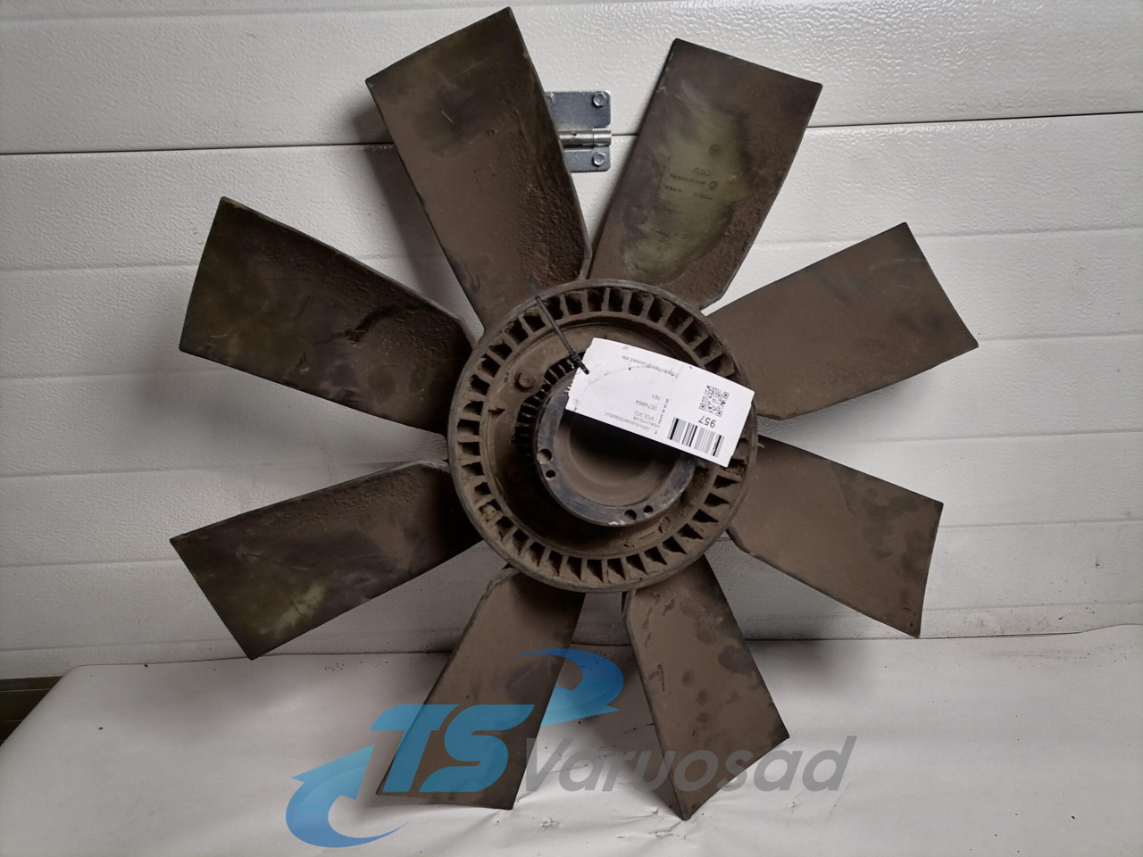 Volvo Cooling fan 1674864 - Вентилятор для Грузовиков: фото 2 Volvo Cooling fan 1674864 - Вентилятор для Грузовиков: фото 2