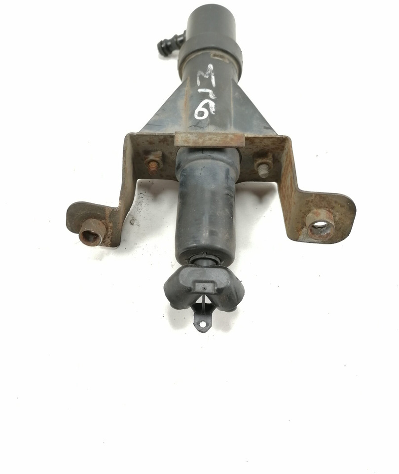 Volvo Headlight washer system 20360911 - Свет/ Освещение для Грузовиков: фото 2 Volvo Headlight washer system 20360911 - Свет/ Освещение для Грузовиков: фото 2