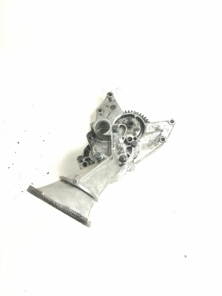 Volvo Oil pump 8170465 - Масляный насос для Грузовиков: фото 1 Volvo Oil pump 8170465 - Масляный насос для Грузовиков: фото 1