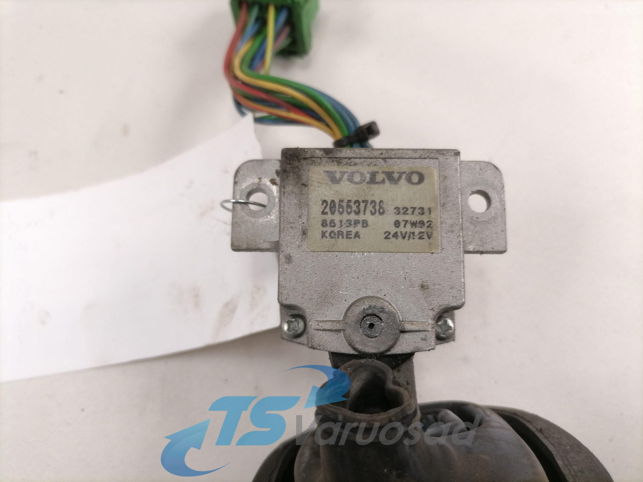 Volvo Switch, wipers 20553738 - Электрическая система для Грузовиков: фото 3 Volvo Switch, wipers 20553738 - Электрическая система для Грузовиков: фото 3