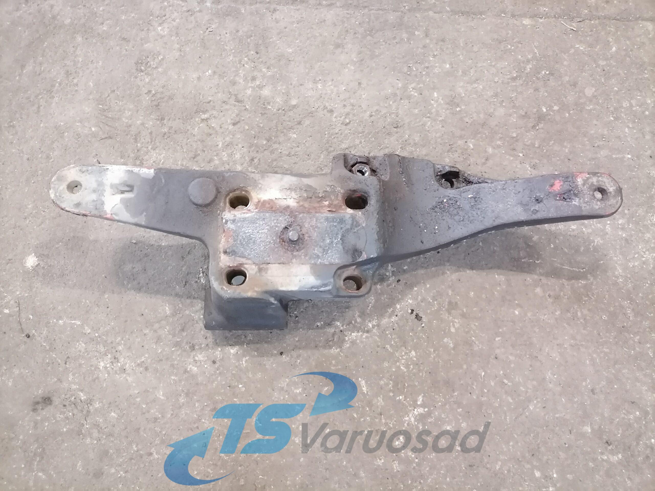Volvo Volvo drive axle / axle mounting / airbag carrier 20428752 - Ось и запчасти для Грузовиков: фото 1 Volvo Volvo drive axle / axle mounting / airbag carrier 20428752 - Ось и запчасти для Грузовиков: фото 1