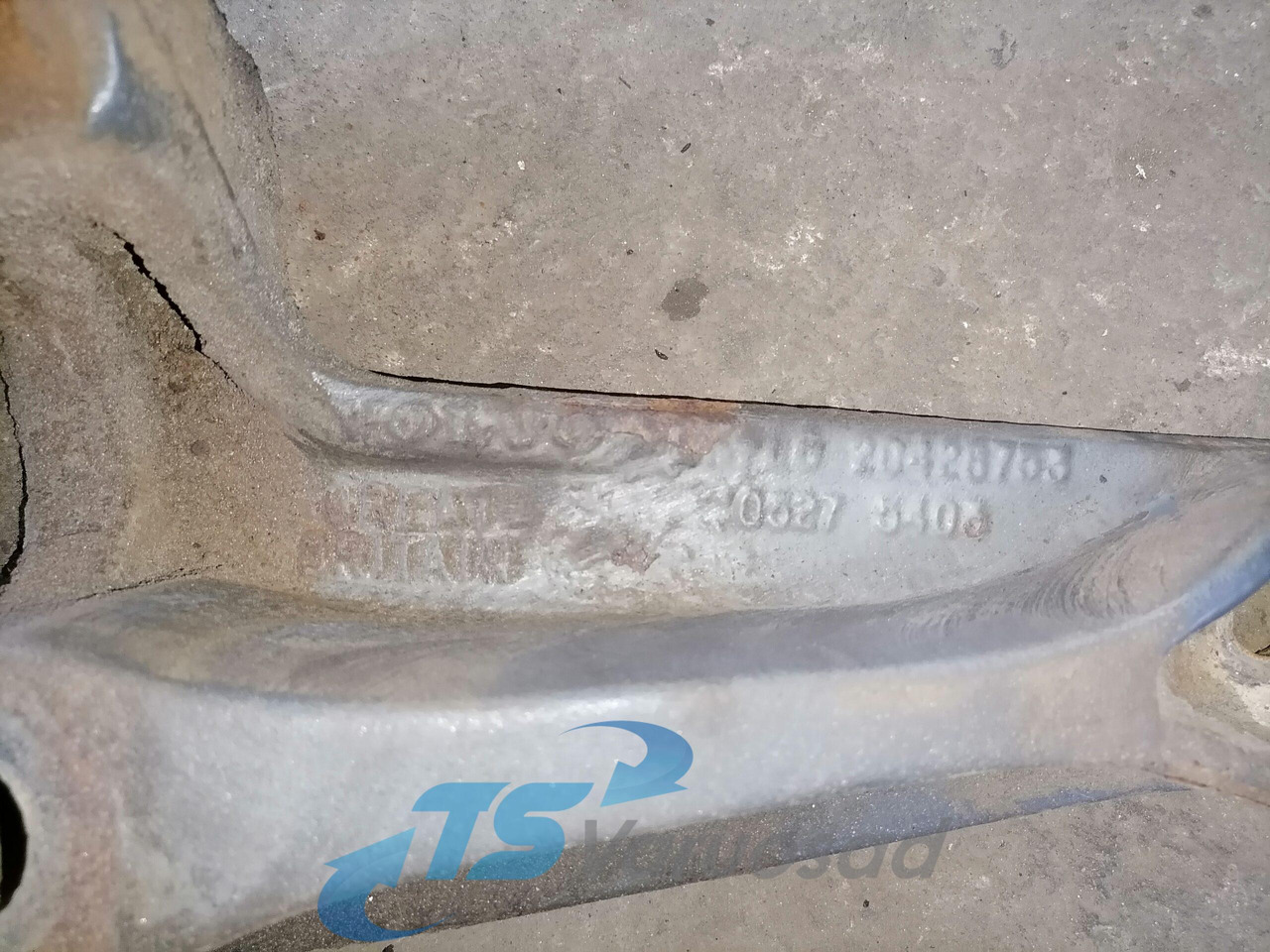 Volvo Volvo drive axle / axle mounting / airbag carrier 20428753 - Ось и запчасти для Грузовиков: фото 2 Volvo Volvo drive axle / axle mounting / airbag carrier 20428753 - Ось и запчасти для Грузовиков: фото 2