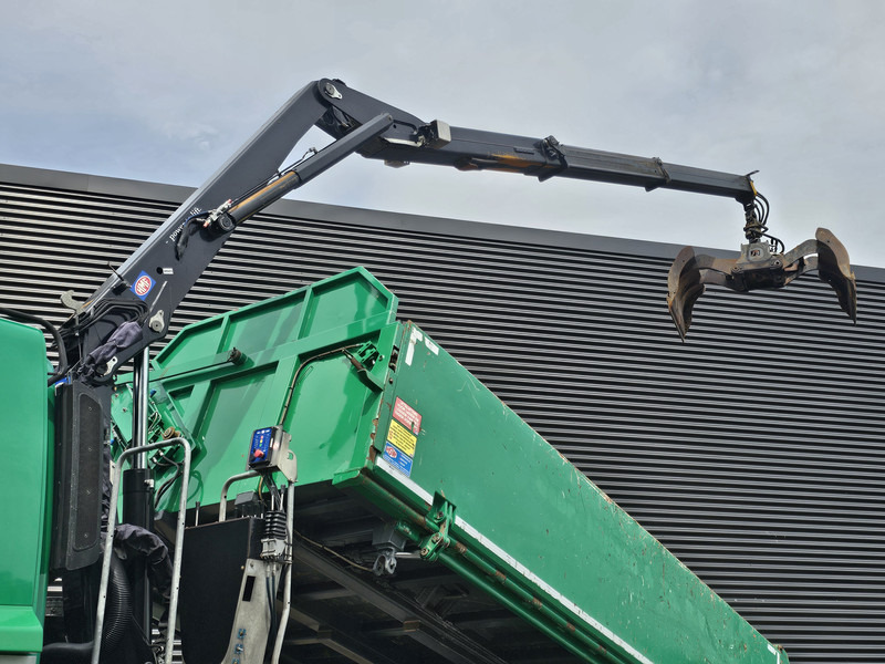 DAF TATRA 6X6 / T158/II / 2 SIDE TIPPER - HMF Z CRANE - Самосвал, Автоманипулятор: фото 2 DAF TATRA 6X6 / T158/II / 2 SIDE TIPPER - HMF Z CRANE - Самосвал, Автоманипулятор: фото 2