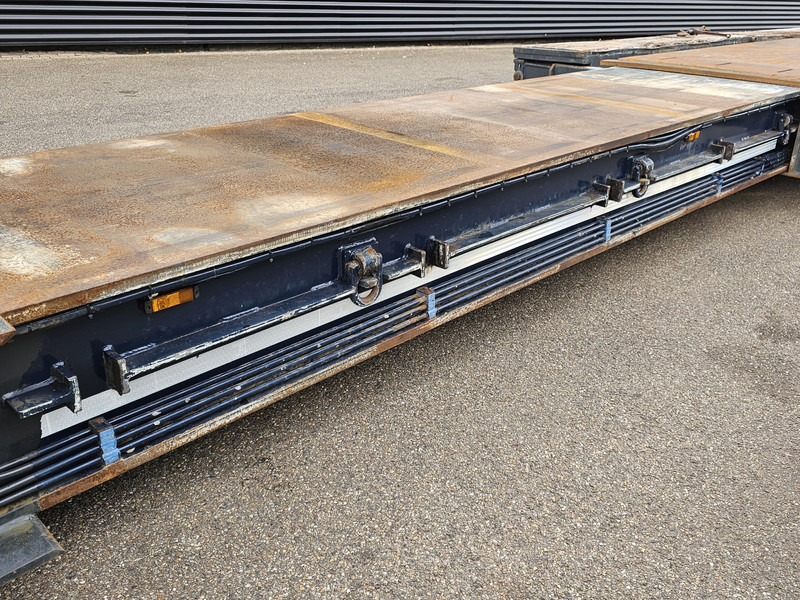 Faymonville STBZ-5VA + 3 AXLE JEEP DOLLY / EXTENDABLE / REMOVABLE NECK - Низкорамный полуприцеп: фото 4 Faymonville STBZ-5VA + 3 AXLE JEEP DOLLY / EXTENDABLE / REMOVABLE NECK - Низкорамный полуприцеп: фото 4