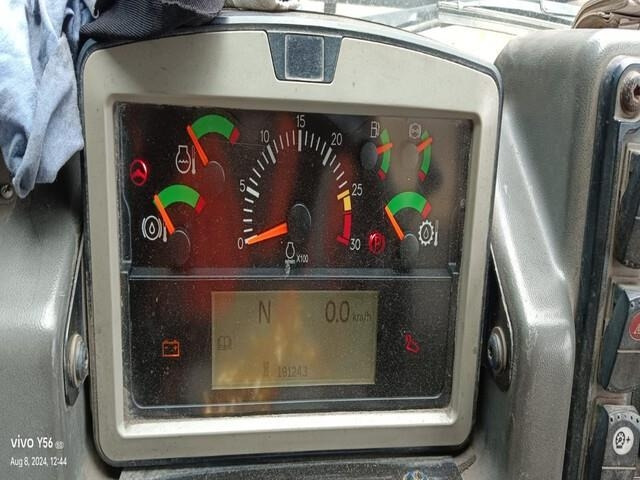 CAT 777E - Карьерный самосвал: фото 5 CAT 777E - Карьерный самосвал: фото 5