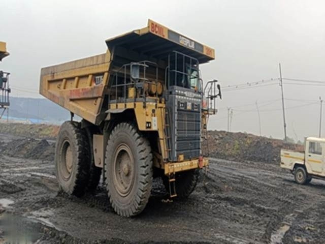 CAT 777E - Карьерный самосвал: фото 5 CAT 777E - Карьерный самосвал: фото 5