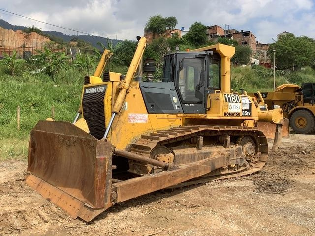 Komatsu D85EX-15 - Бульдозер: фото 1 Komatsu D85EX-15 - Бульдозер: фото 1