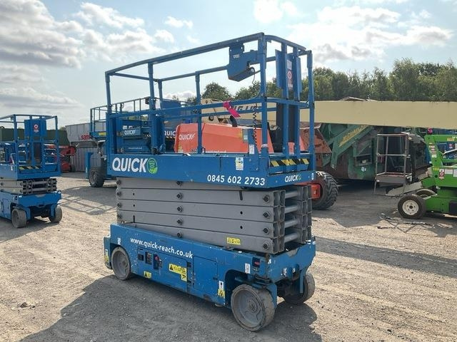 Genie GS3232 - Ножничный подъемник: фото 4 Genie GS3232 - Ножничный подъемник: фото 4