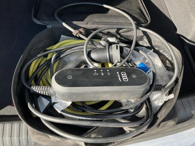 Легковой автомобиль Audi Q3: фото 23 Легковой автомобиль Audi Q3: фото 23