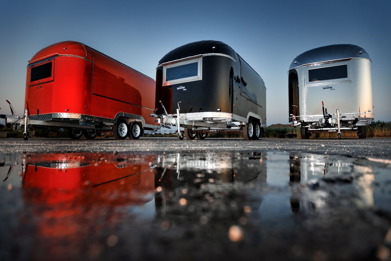 SHINE Spring RED - Торговый прицеп: фото 3 SHINE Spring RED - Торговый прицеп: фото 3