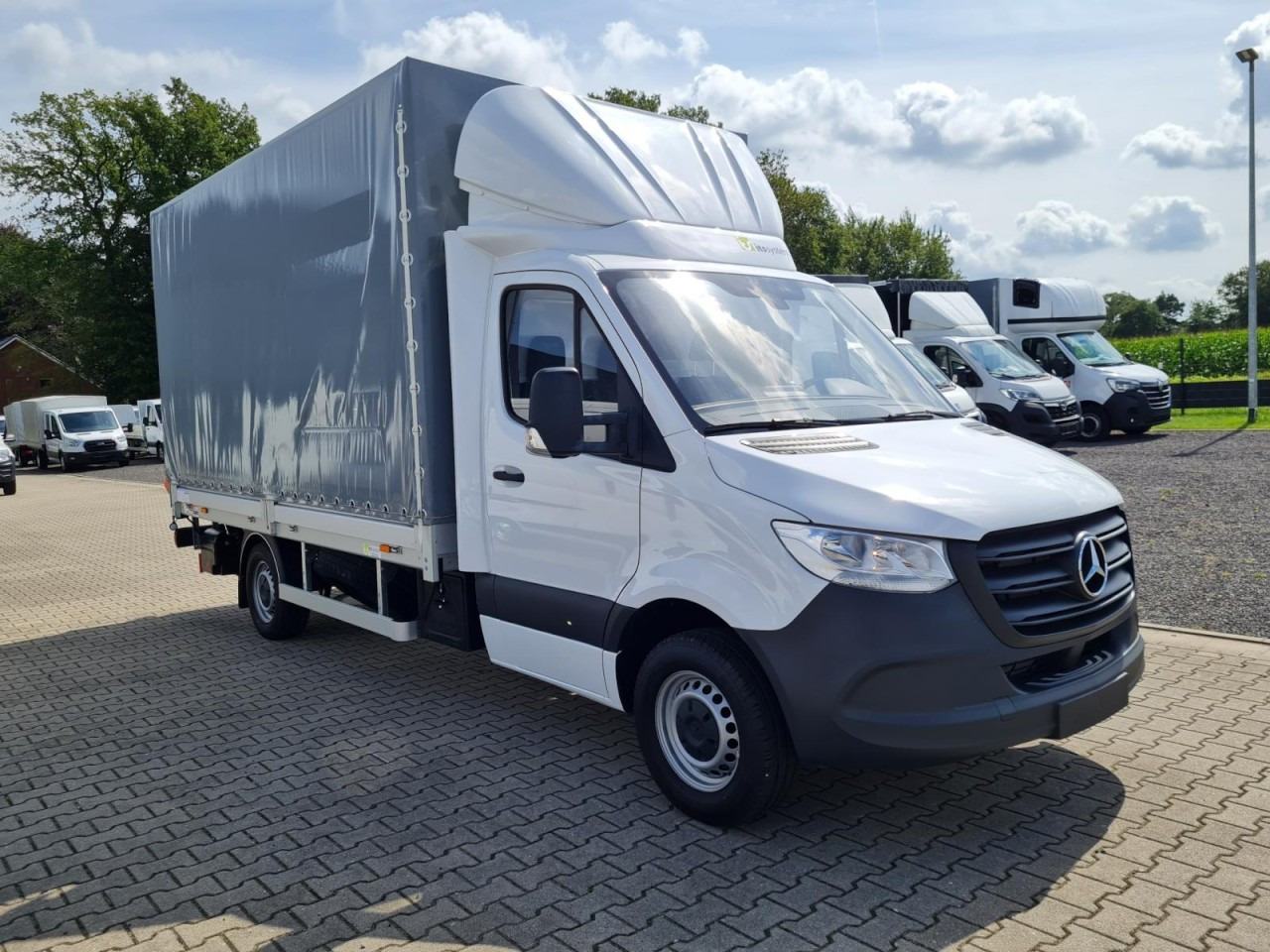 Mercedes-Benz Sprinter 315 RWD Pritsche Schiebe Plane LBW KLIMA TEMPOMAT - Тентованный фургон: фото 4 Mercedes-Benz Sprinter 315 RWD Pritsche Schiebe Plane LBW KLIMA TEMPOMAT - Тентованный фургон: фото 4