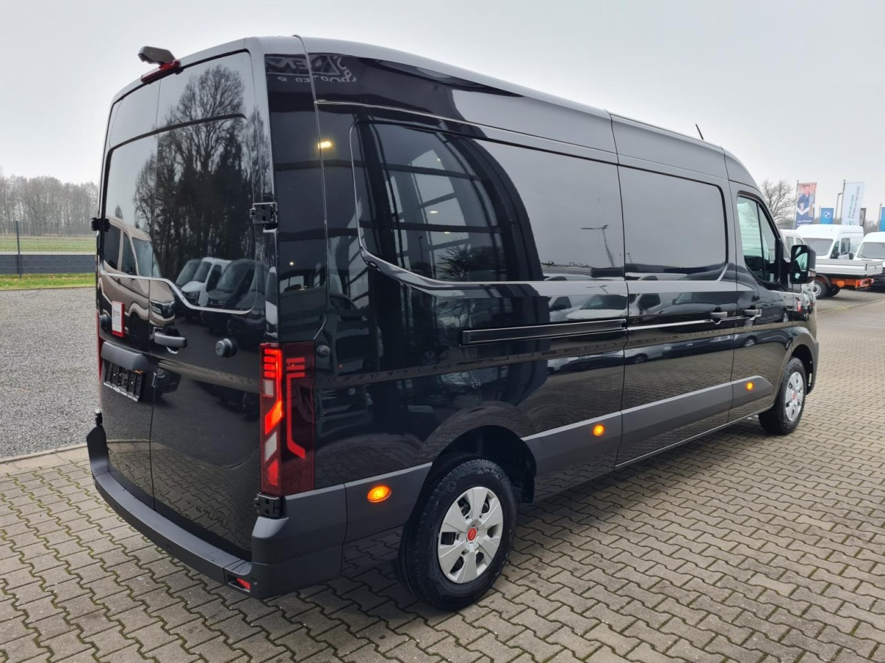 Renault Master 3,5t Kasten dCi 170 L3H2 - Цельнометаллический фургон: фото 5 Renault Master 3,5t Kasten dCi 170 L3H2 - Цельнометаллический фургон: фото 5