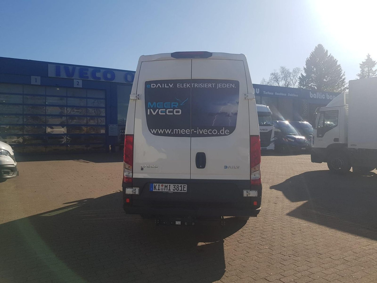 Iveco Daily 38S14E V Rückfahrkamera, AHK mit 3,5t, ... - Цельнометаллический фургон, Электрический фургон: фото 5 Iveco Daily 38S14E V Rückfahrkamera, AHK mit 3,5t, ... - Цельнометаллический фургон, Электрический фургон: фото 5