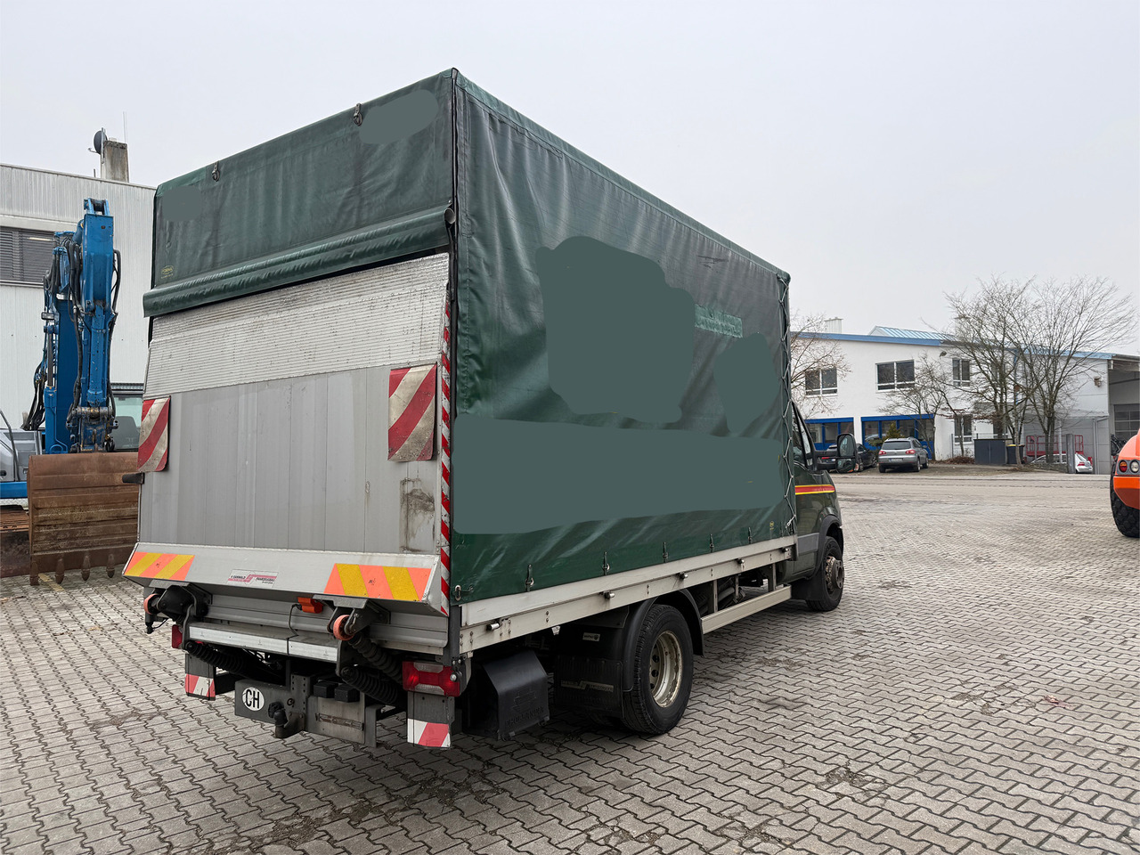 IVECO DAILY 70C17 Pritsche Plane LBW - Тентованный фургон: фото 4 IVECO DAILY 70C17 Pritsche Plane LBW - Тентованный фургон: фото 4