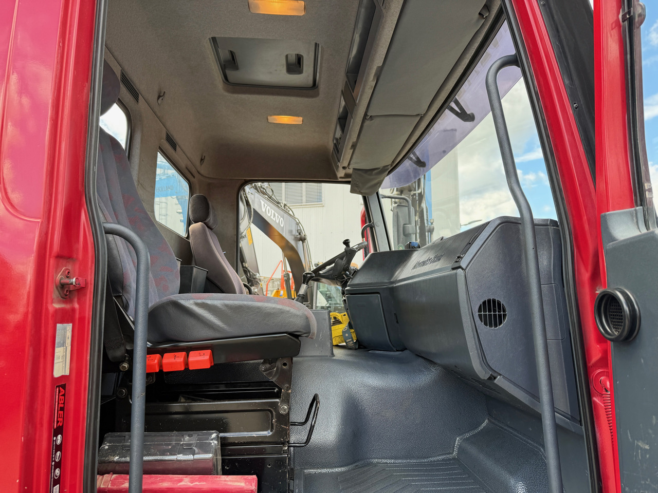 Грузовик бортовой/ Платформа, Автоманипулятор Mercedes-Benz 1840 Actros 2-Seiten-Kipper mit Kran Hiab 125-3 mit Funk: фото 19