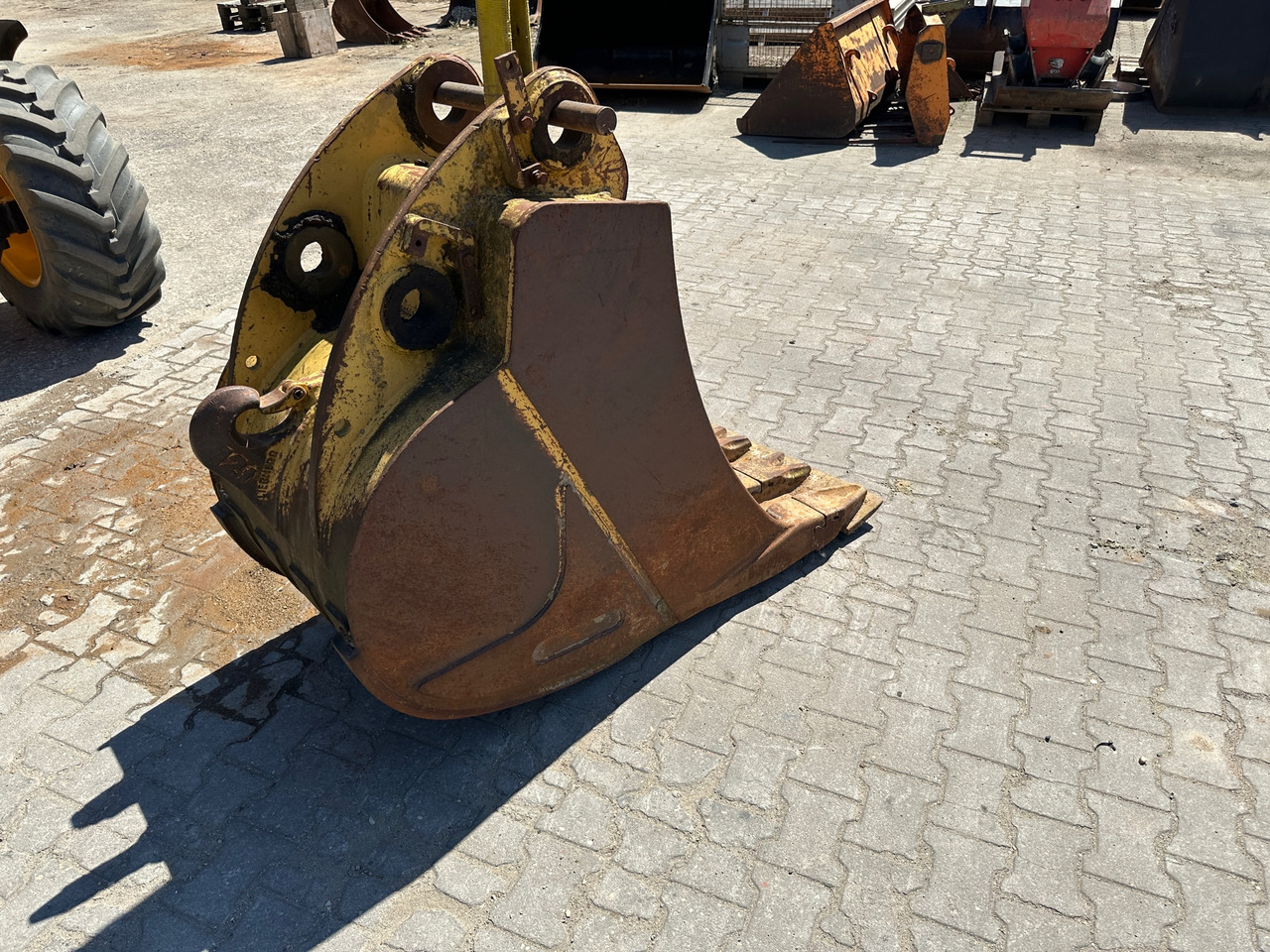 Tieflöffel 80 cm CAT - Ковш для экскаватора: фото 4 Tieflöffel 80 cm CAT - Ковш для экскаватора: фото 4