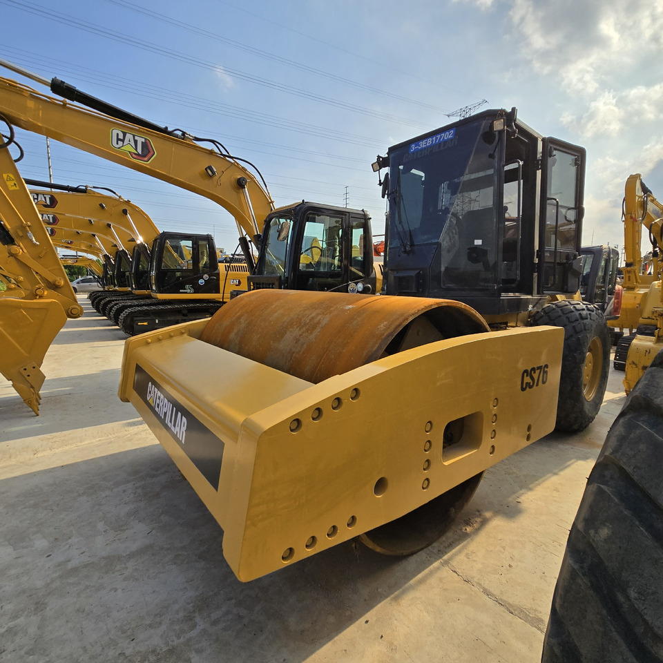 CATERPILLAR CS76 XT - Дорожный каток: фото 3 CATERPILLAR CS76 XT - Дорожный каток: фото 3