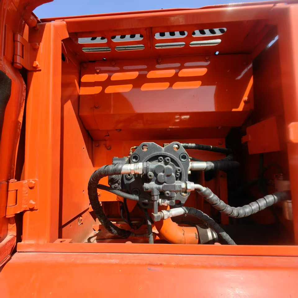 Экскаватор DOOSAN DX225LCA: фото 8