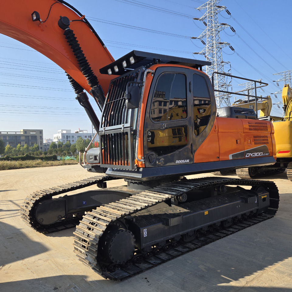 Doosan DX300 - Экскаватор: фото 3 Doosan DX300 - Экскаватор: фото 3