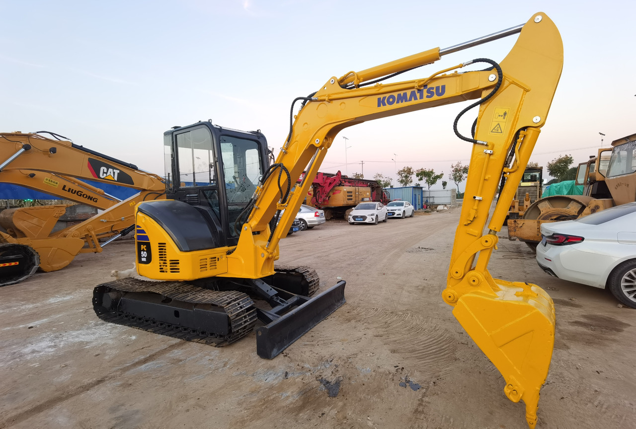 KOMATSU PC50MR - Мини-экскаватор: фото 1 KOMATSU PC50MR - Мини-экскаватор: фото 1