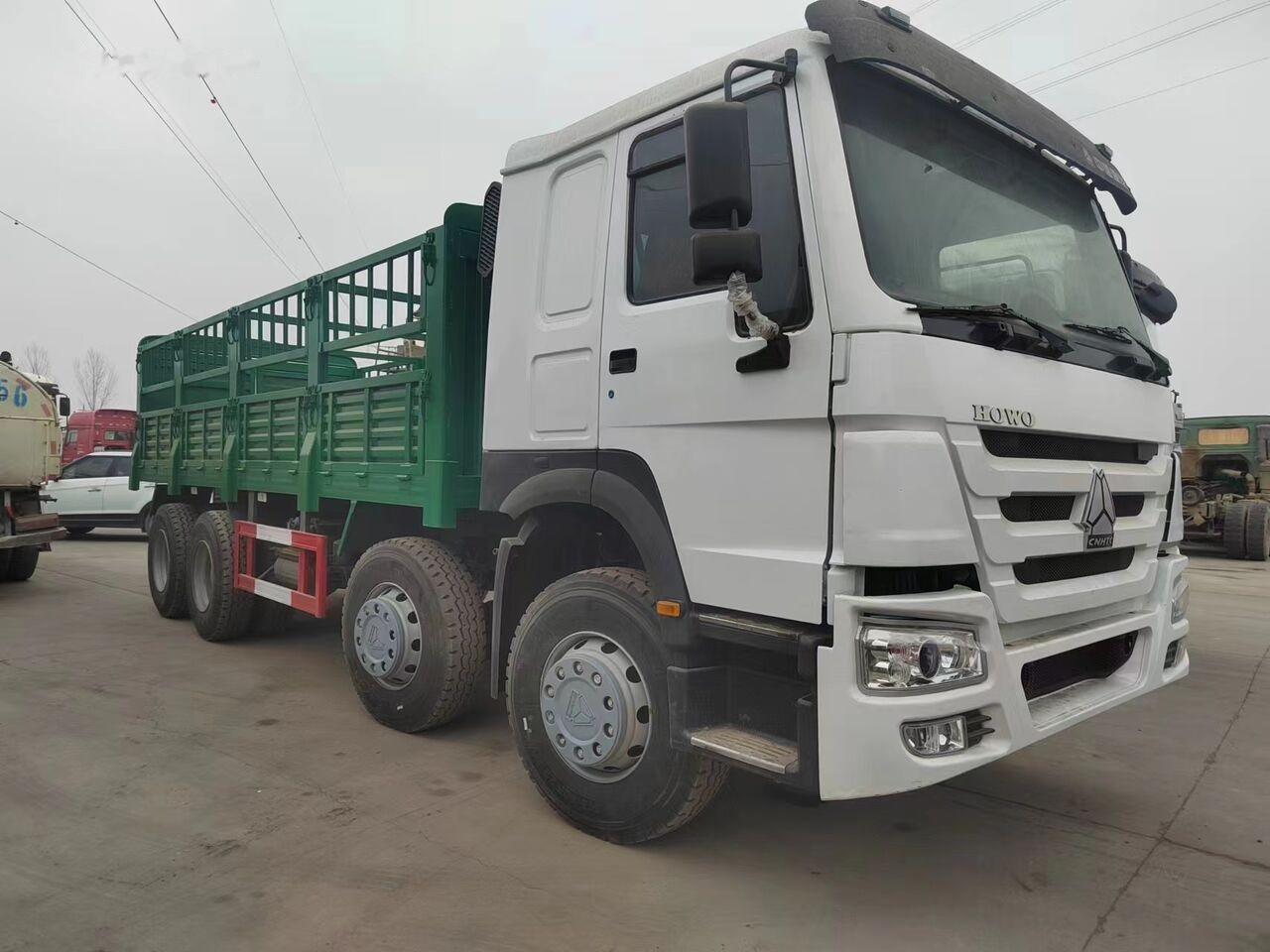Sinotruk HOWO 8*4 Fence Truck - Грузовик бортовой/ Платформа: фото 3 Sinotruk HOWO 8*4 Fence Truck - Грузовик бортовой/ Платформа: фото 3