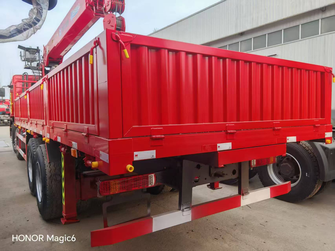 Sinotruk HOWO 8*4 Mobile crane - Мобильный кран: фото 4 Sinotruk HOWO 8*4 Mobile crane - Мобильный кран: фото 4