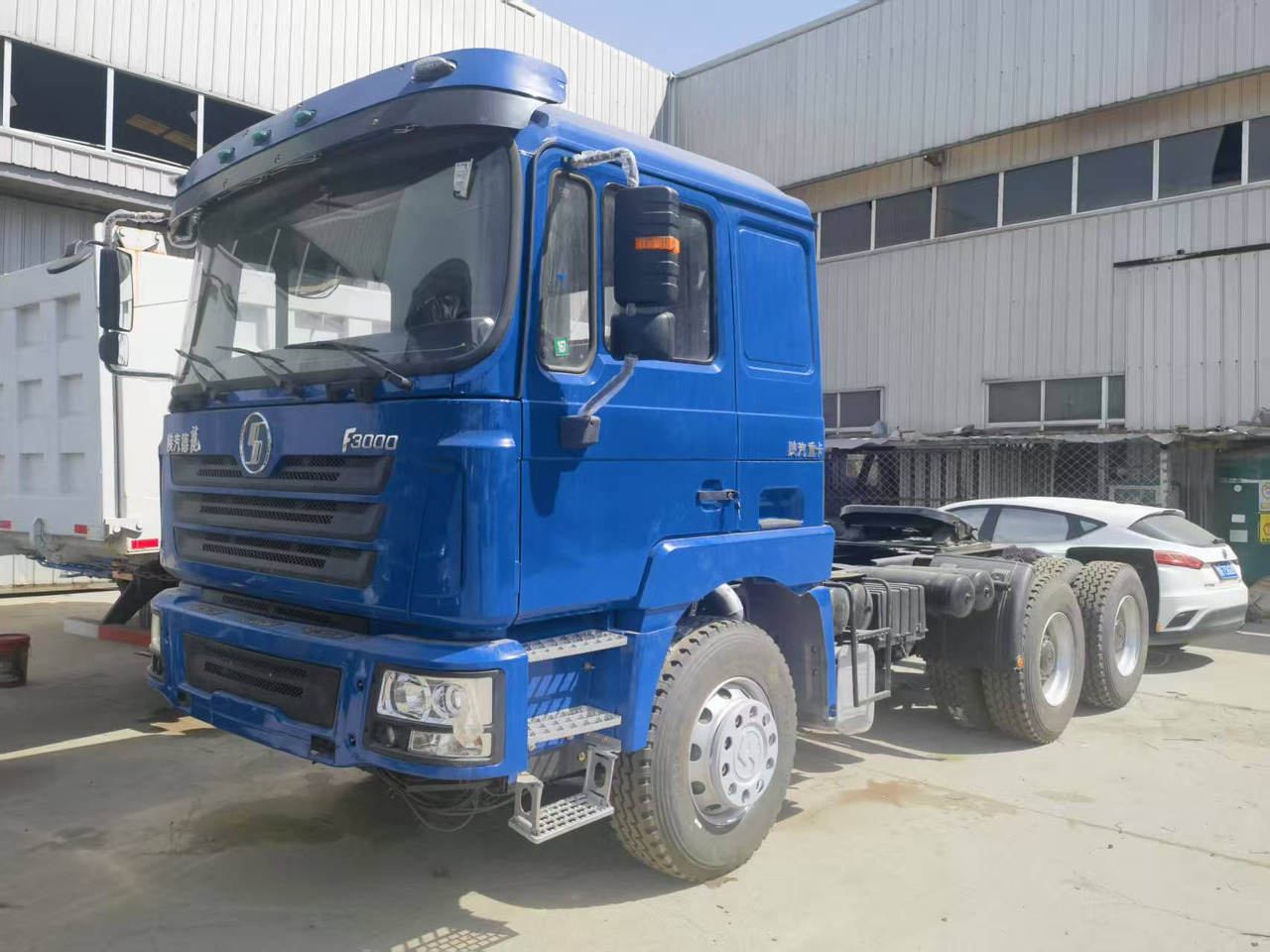 Shacman F3000 6*4 tractor - Тягач: фото 1 Shacman F3000 6*4 tractor - Тягач: фото 1