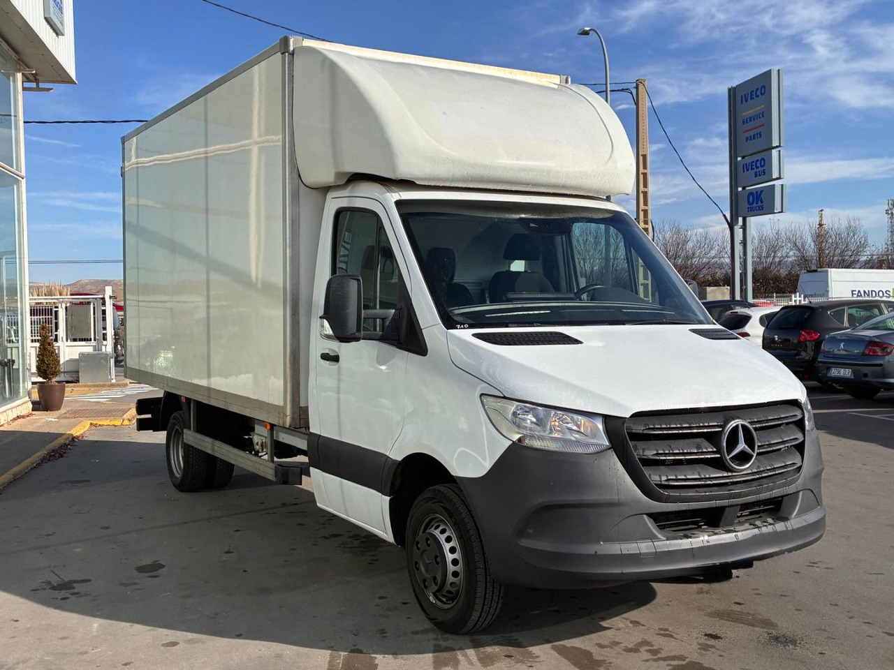Caja cerrada Mercedes Sprinter 514 20m3 con puertas traseras - Фургон с закрытым кузовом: фото 3 Caja cerrada Mercedes Sprinter 514 20m3 con puertas traseras - Фургон с закрытым кузовом: фото 3