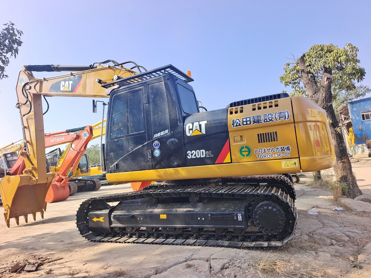 CATERPILLAR 320D2L - Гусеничный экскаватор: фото 2 CATERPILLAR 320D2L - Гусеничный экскаватор: фото 2