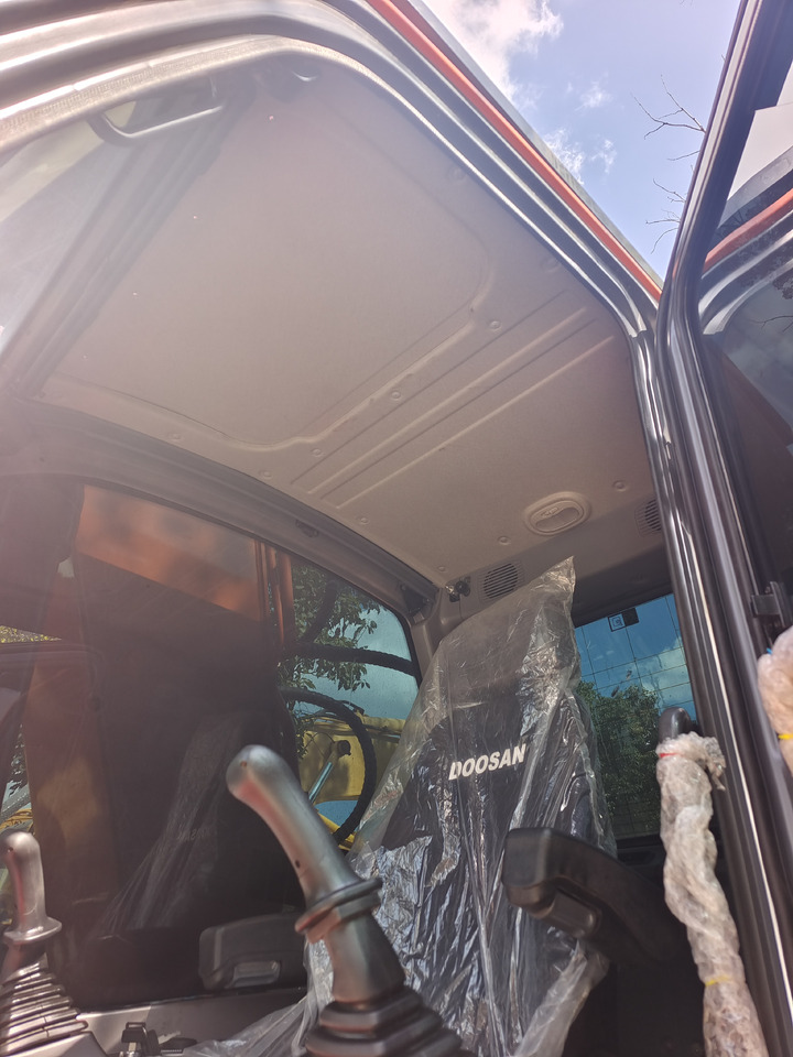 DOOSAN DX225 DX300 DX340 DX225LCA DX225LC-9C - Гусеничный экскаватор: фото 5 DOOSAN DX225 DX300 DX340 DX225LCA DX225LC-9C - Гусеничный экскаватор: фото 5