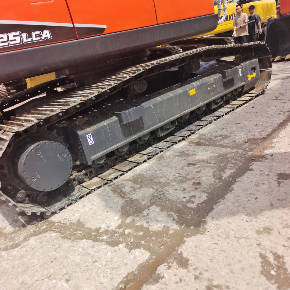 DOOSAN DX225 LCA DX 225 LC - 9C DX300LC-9C DX340 - Гусеничный экскаватор: фото 2 DOOSAN DX225 LCA DX 225 LC - 9C DX300LC-9C DX340 - Гусеничный экскаватор: фото 2