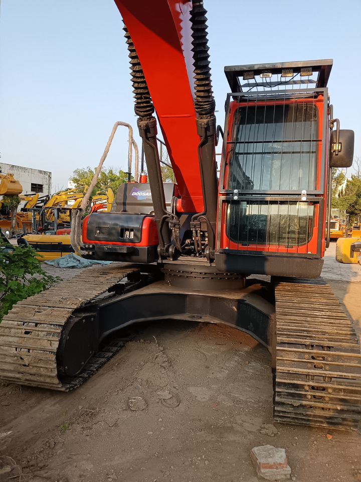 DOOSAN DX225LC-9C DX225LCA - Гусеничный экскаватор: фото 4 DOOSAN DX225LC-9C DX225LCA - Гусеничный экскаватор: фото 4