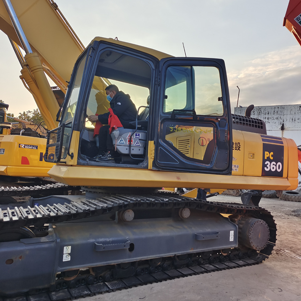 KOMATSU PC360-7 - Гусеничный экскаватор: фото 1 KOMATSU PC360-7 - Гусеничный экскаватор: фото 1