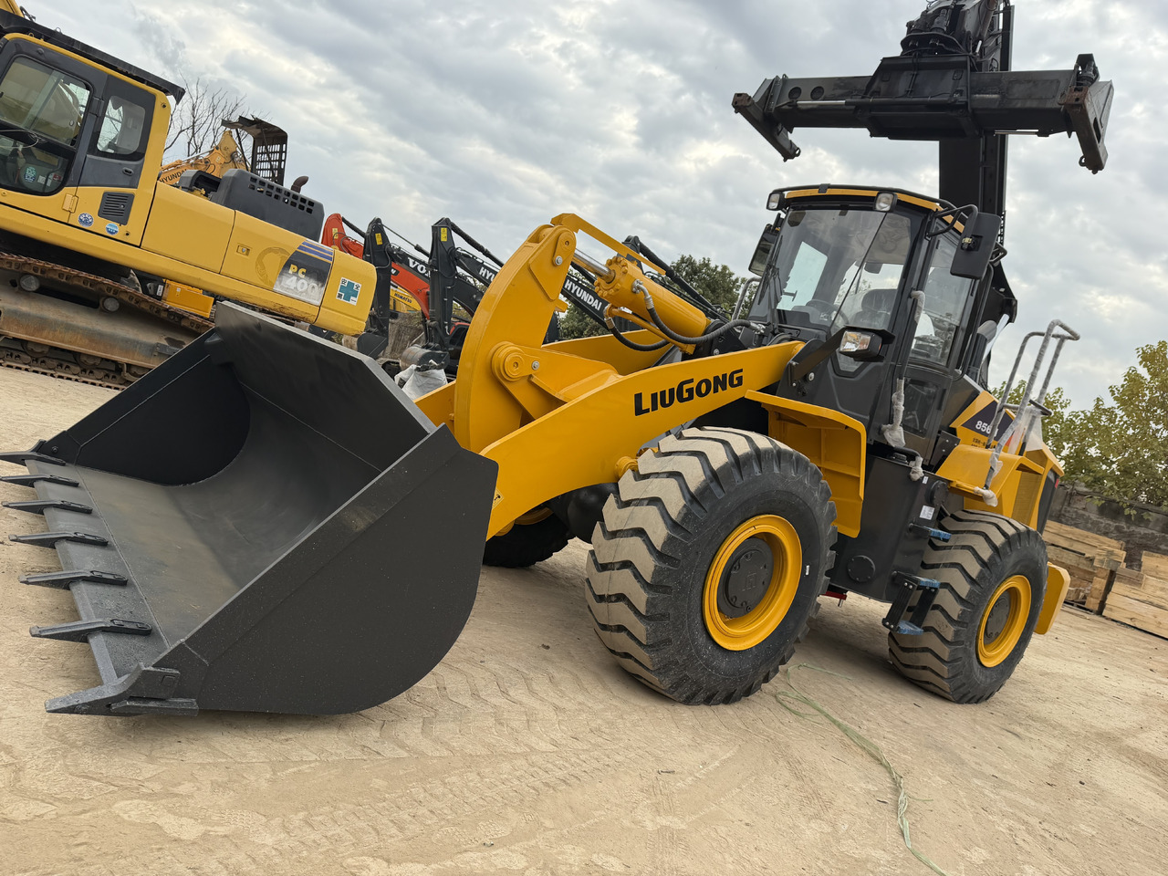 LIUGONG 856H - Колёсный погрузчик: фото 5 LIUGONG 856H - Колёсный погрузчик: фото 5