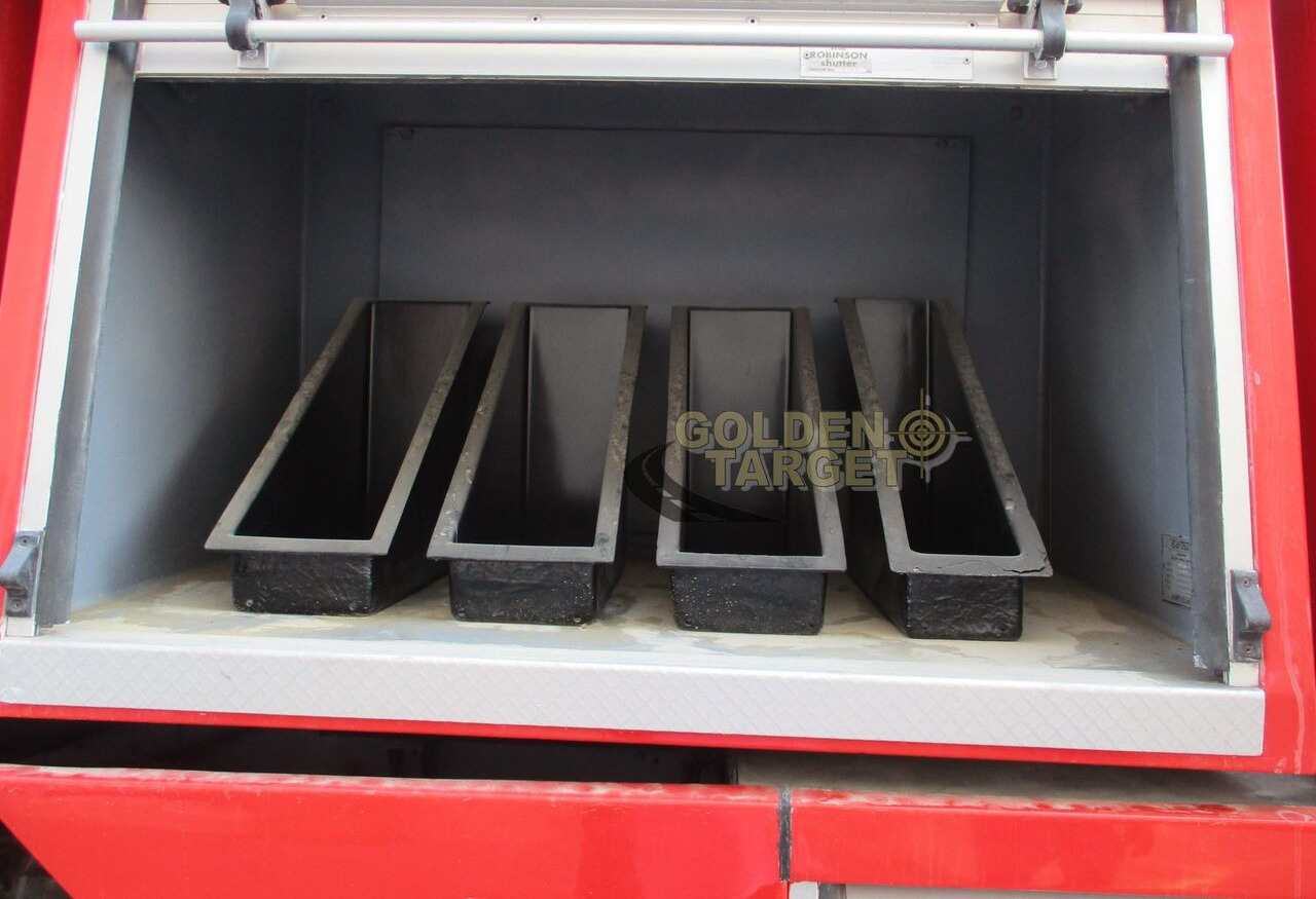 Reynold Boughton Barracuda 4x4 Airport Fire Truck - Пожарная машина: фото 5 Reynold Boughton Barracuda 4x4 Airport Fire Truck - Пожарная машина: фото 5