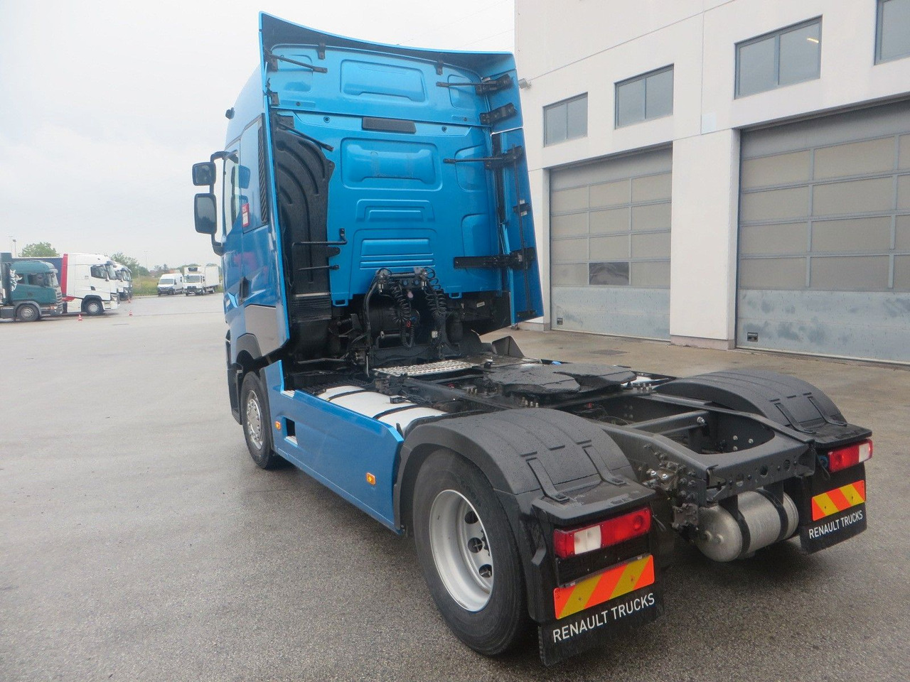 Renault T480 HSC 4x2Tractor - Тягач: фото 4 Renault T480 HSC 4x2Tractor - Тягач: фото 4