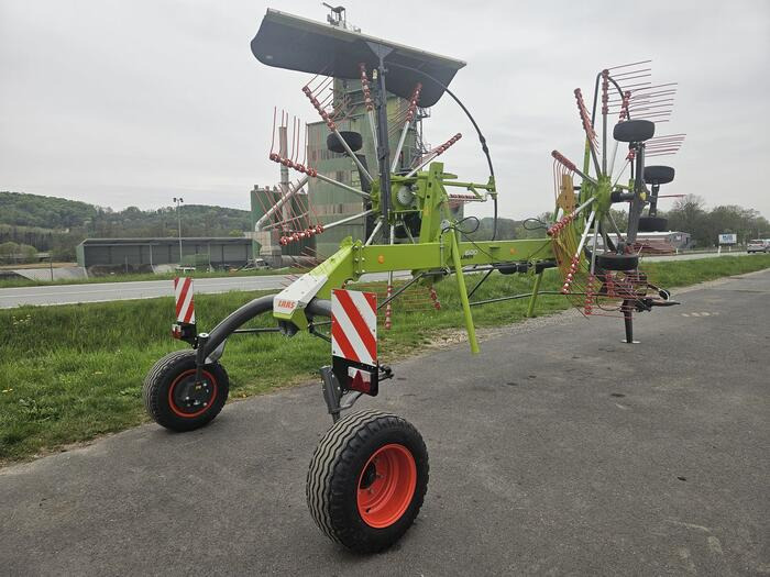 Claas Liner 1600 - Сеноворошилка: фото 3 Claas Liner 1600 - Сеноворошилка: фото 3