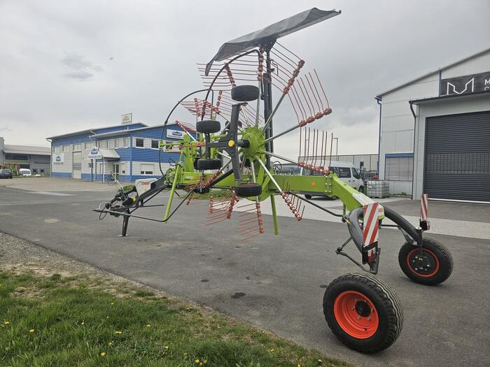 Claas Liner 1600 - Сеноворошилка: фото 4 Claas Liner 1600 - Сеноворошилка: фото 4