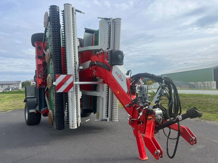 R9 profi Type 820 - Сеноворошилка: фото 3 R9 profi Type 820 - Сеноворошилка: фото 3