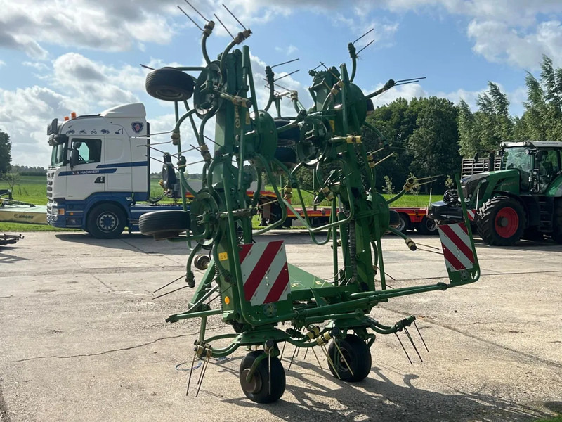 Krone KW 8.82/8 Schudder 8 elements Schudder - Сеноворошилка: фото 5 Krone KW 8.82/8 Schudder 8 elements Schudder - Сеноворошилка: фото 5