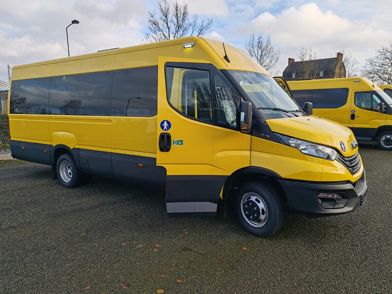 5 MINIBUS IVECO DAILY NEUF ET NON IMMATRICULE - Микроавтобус, Пассажирский фургон: фото 3 5 MINIBUS IVECO DAILY NEUF ET NON IMMATRICULE - Микроавтобус, Пассажирский фургон: фото 3