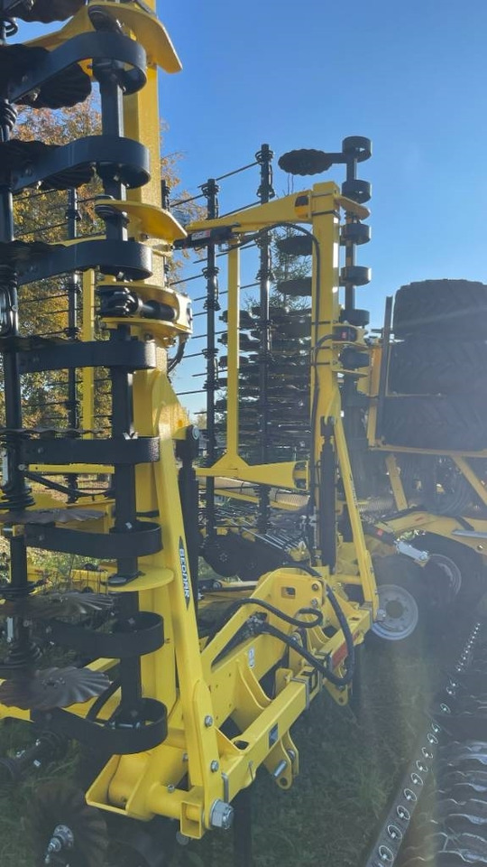 Борона пружинная Bednar Striegel PRO PN 9000: фото 6 Борона пружинная Bednar Striegel PRO PN 9000: фото 6